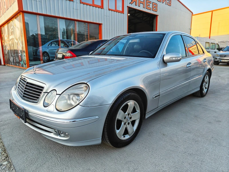 Mercedes-Benz E 320 CDI, редови мотор, снимка 1 - Автомобили и джипове - 46369950