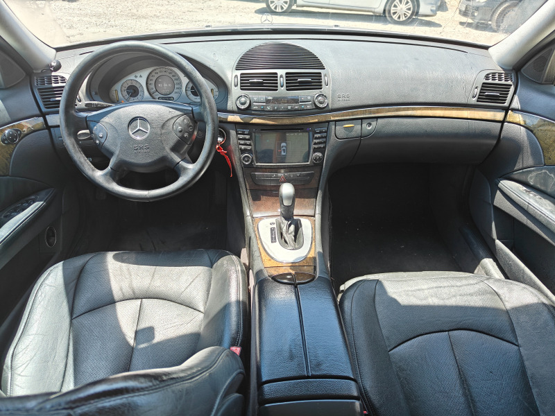 Mercedes-Benz E 320 CDI, редови мотор, снимка 4 - Автомобили и джипове - 46369950