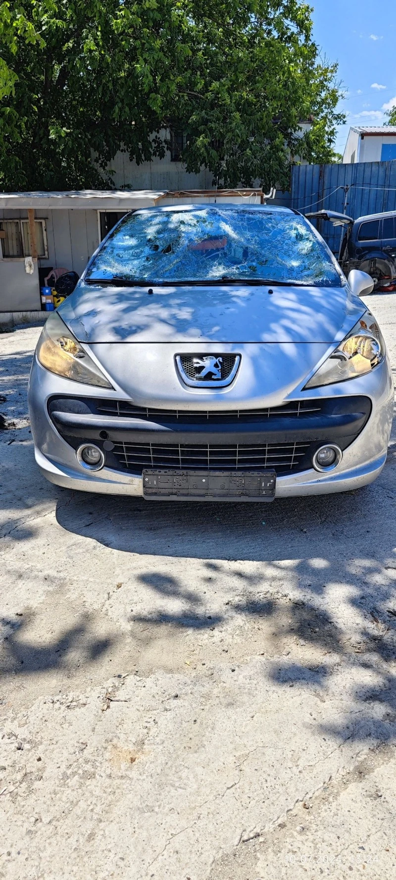 Peugeot 207, снимка 1 - Автомобили и джипове - 46594359