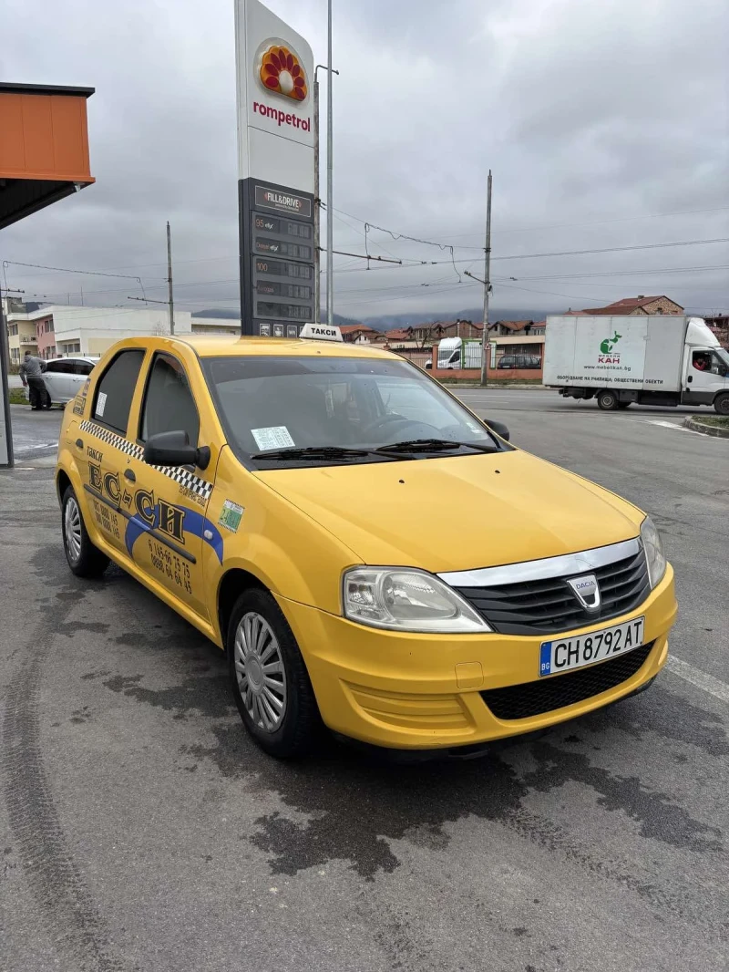 Dacia Logan, снимка 1 - Автомобили и джипове - 48376068