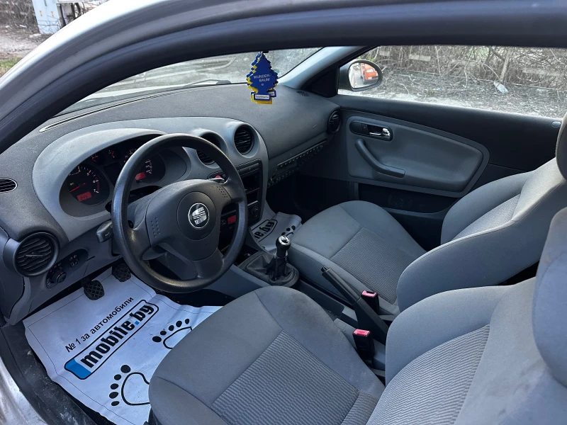 Seat Cordoba, снимка 5 - Автомобили и джипове - 49628979