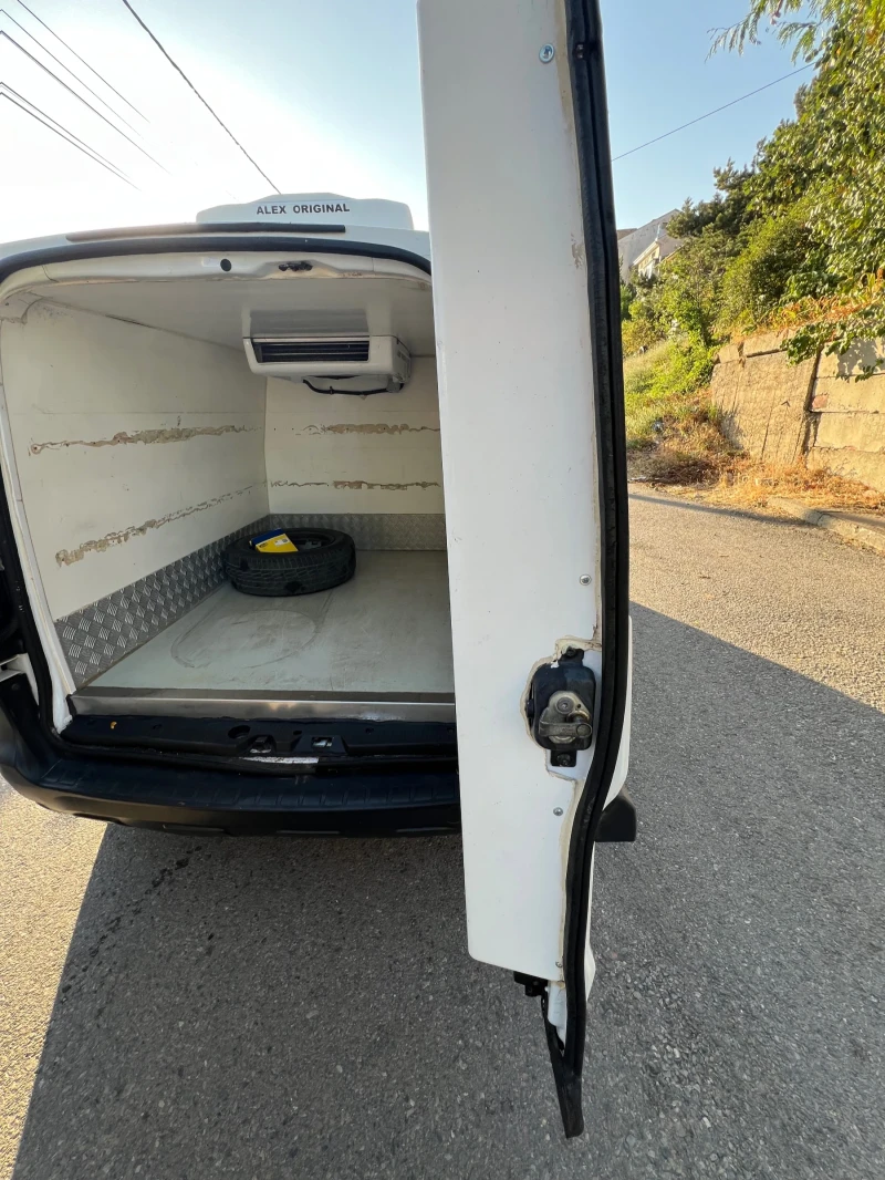 Dacia Dokker Хладилен, Газ, снимка 6 - Автомобили и джипове - 52359751