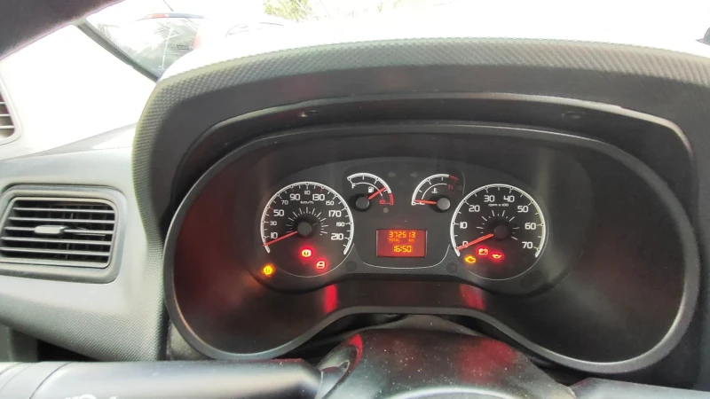 Fiat Doblo, снимка 12 - Автомобили и джипове - 51527264