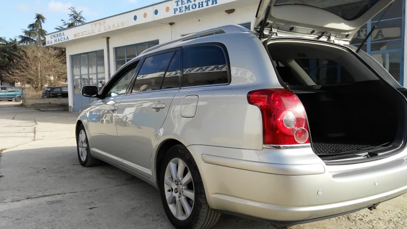 Toyota Avensis Toyota  Avensis 2000 D4D TOP, снимка 4 - Автомобили и джипове - 51933617
