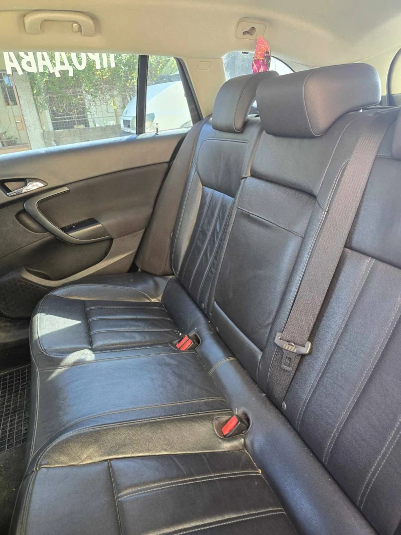 Opel Insignia, снимка 6 - Автомобили и джипове - 52337805