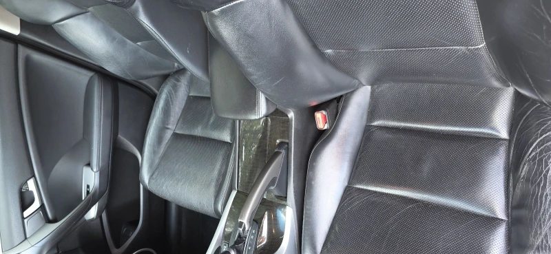 Honda Accord 2.0v-tec, снимка 8 - Автомобили и джипове - 52389772