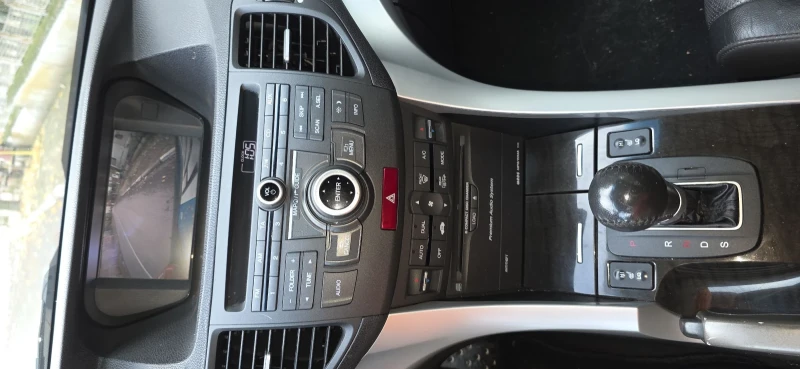 Honda Accord 2.0v-tec, снимка 14 - Автомобили и джипове - 52389772