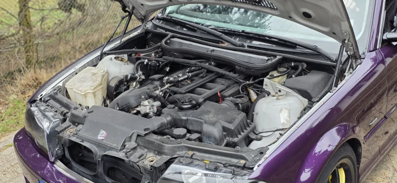 BMW 323 Ci, снимка 13 - Автомобили и джипове - 52976273