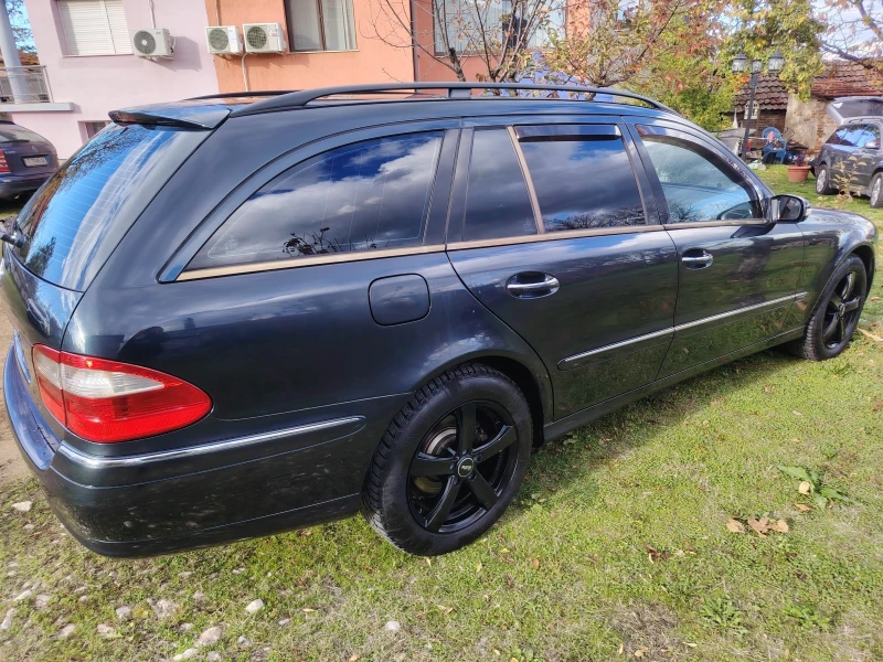 Mercedes-Benz E 320, снимка 5 - Автомобили и джипове - 53403731