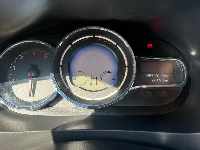 Renault Fluence 1.5DCI* EURO5* - 12500 лв. - 89686429 | Car24.bg