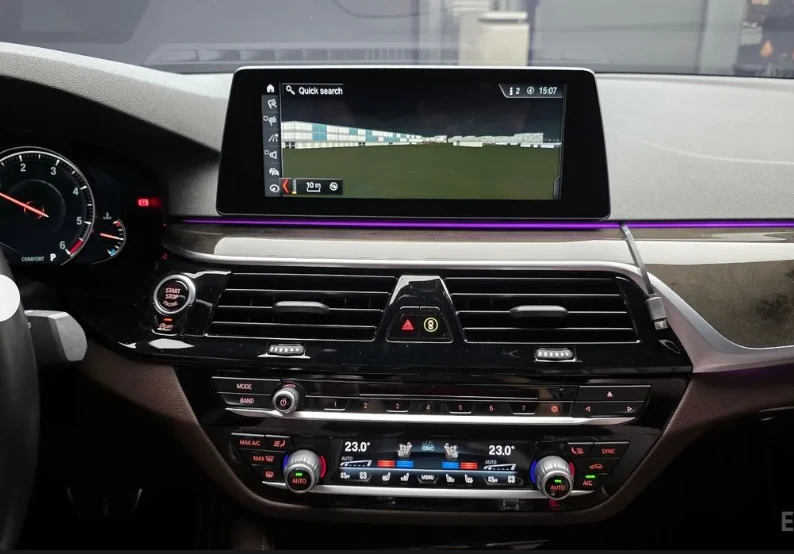 BMW 530 * HeadUp* AвтоКредит* (ЦЕНА ДО БГ), снимка 15 - Автомобили и джипове - 53528614