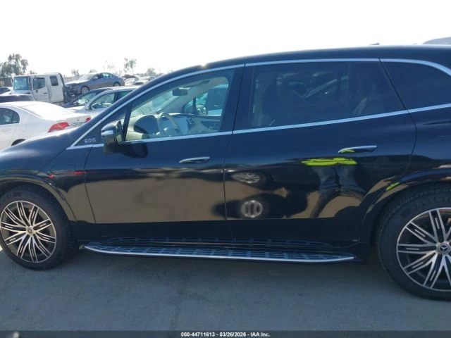 Mercedes-Benz EQS 580 SUV 4MATIC, снимка 13 - Автомобили и джипове - 54777219