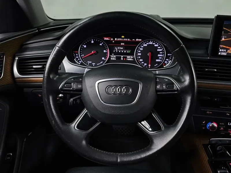 Audi A6 KEYLESS/HEAD UP/QUATTRO, снимка 13 - Автомобили и джипове - 56426545