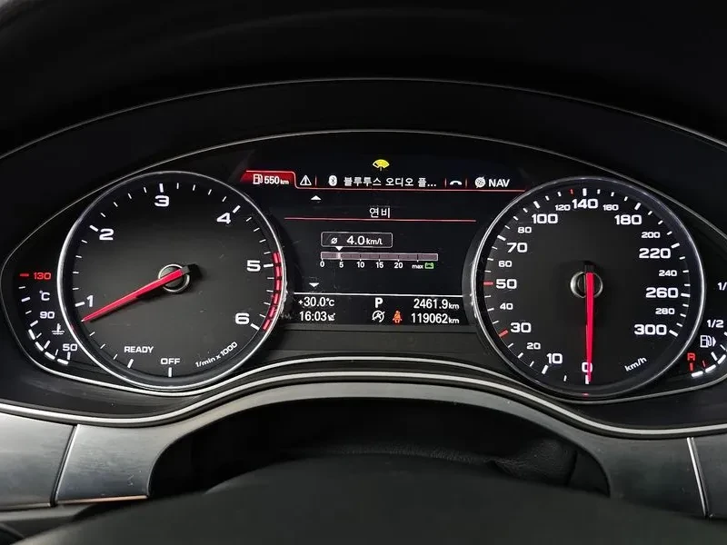 Audi A6 KEYLESS/HEAD UP/QUATTRO, снимка 8 - Автомобили и джипове - 56426545