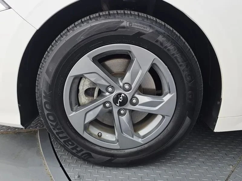 Kia K5, снимка 5 - Автомобили и джипове - 56688047