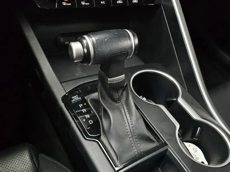 Kia K5, снимка 9 - Автомобили и джипове - 56688047