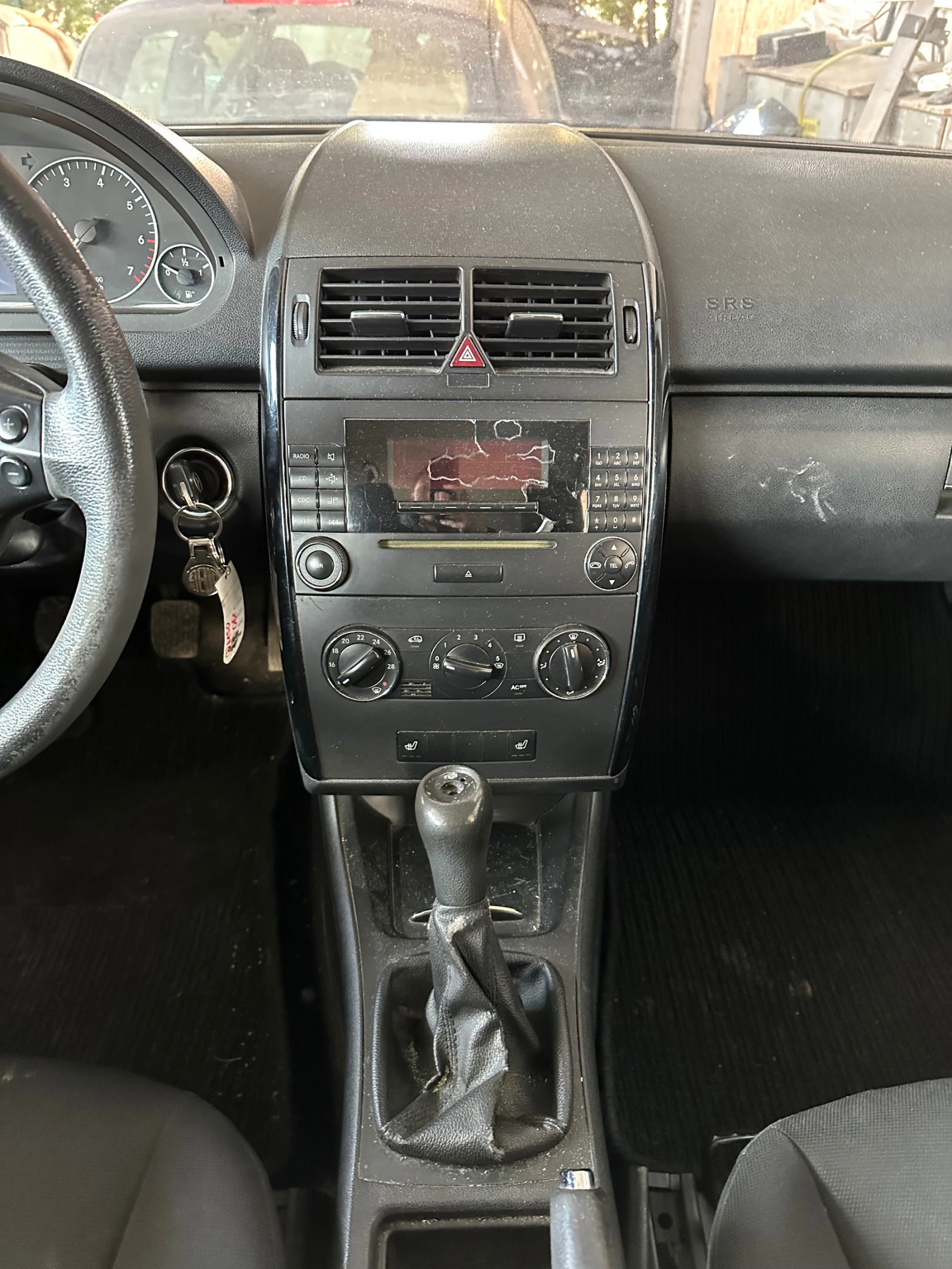 Mercedes-Benz A 150 1.5i - KLIMATIK | Mobile.bg — изображение 11