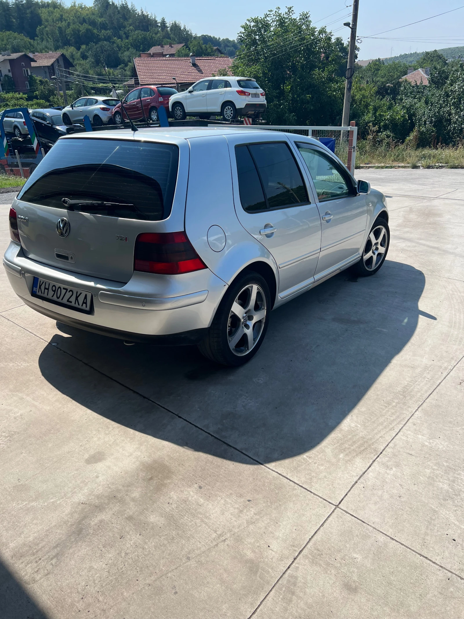 VW Golf 1.9 tdi  | Mobile.bg   12