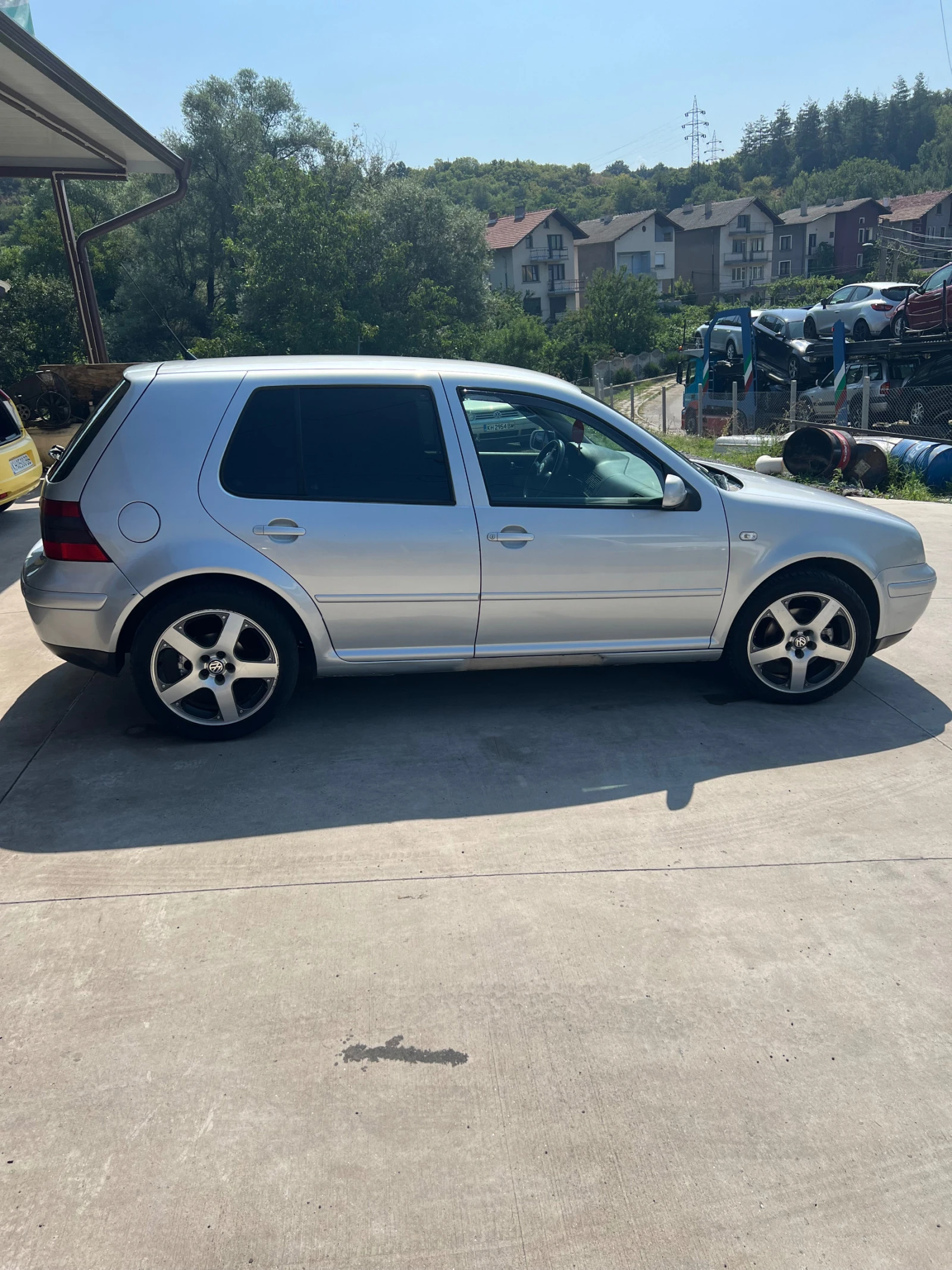 VW Golf 1.9 tdi  | Mobile.bg   11