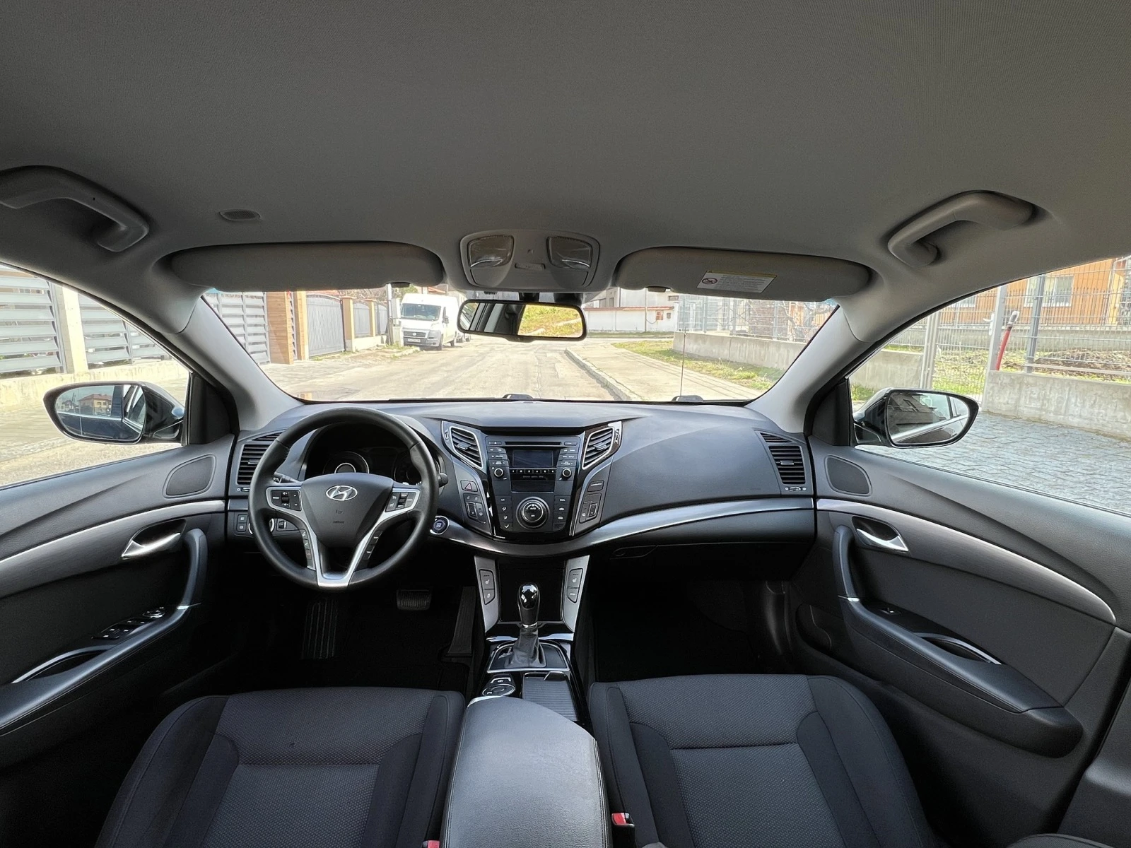 Hyundai I40 2.0i-AVTOMAT-- | Mobile.bg   11