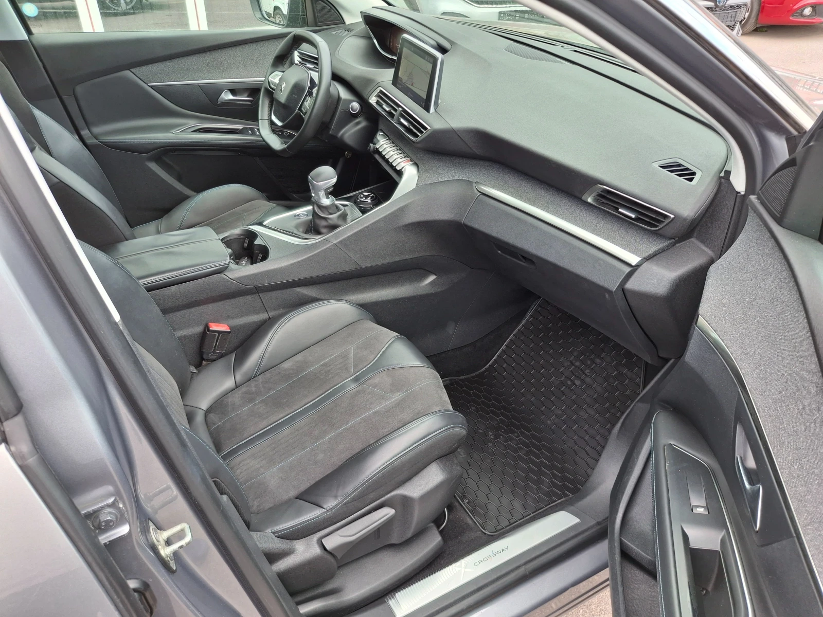 Peugeot 3008 Blue HDI* 131 к.с.* CROSSWAY* ALLURE - изображение 10