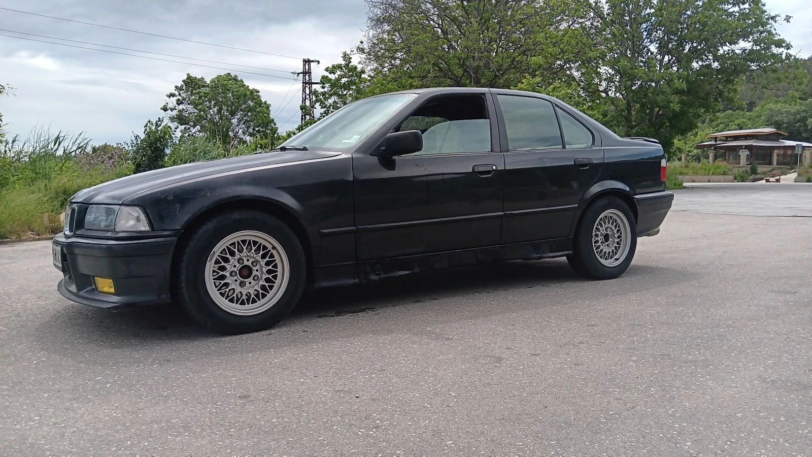 BMW 320  - изображение 4