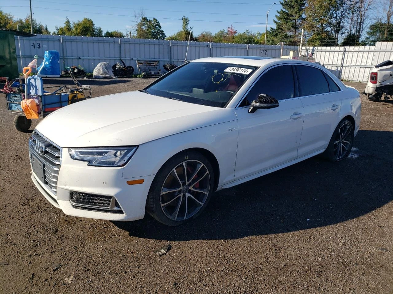 Audi S4 PREMIUM PLUS/ПОДГРЕВ/КАМЕРА/КЕЙЛЕС/МЪРТВА ТОЧКА - изображение 2