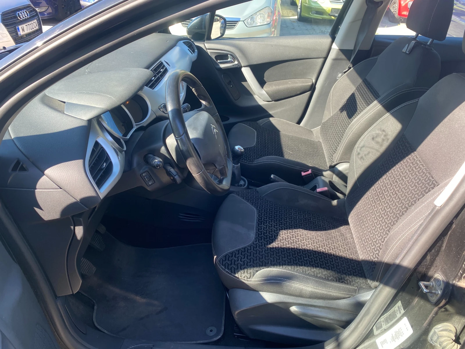 Citroen C3 1.4i 75к.с | Mobile.bg — изображение 10