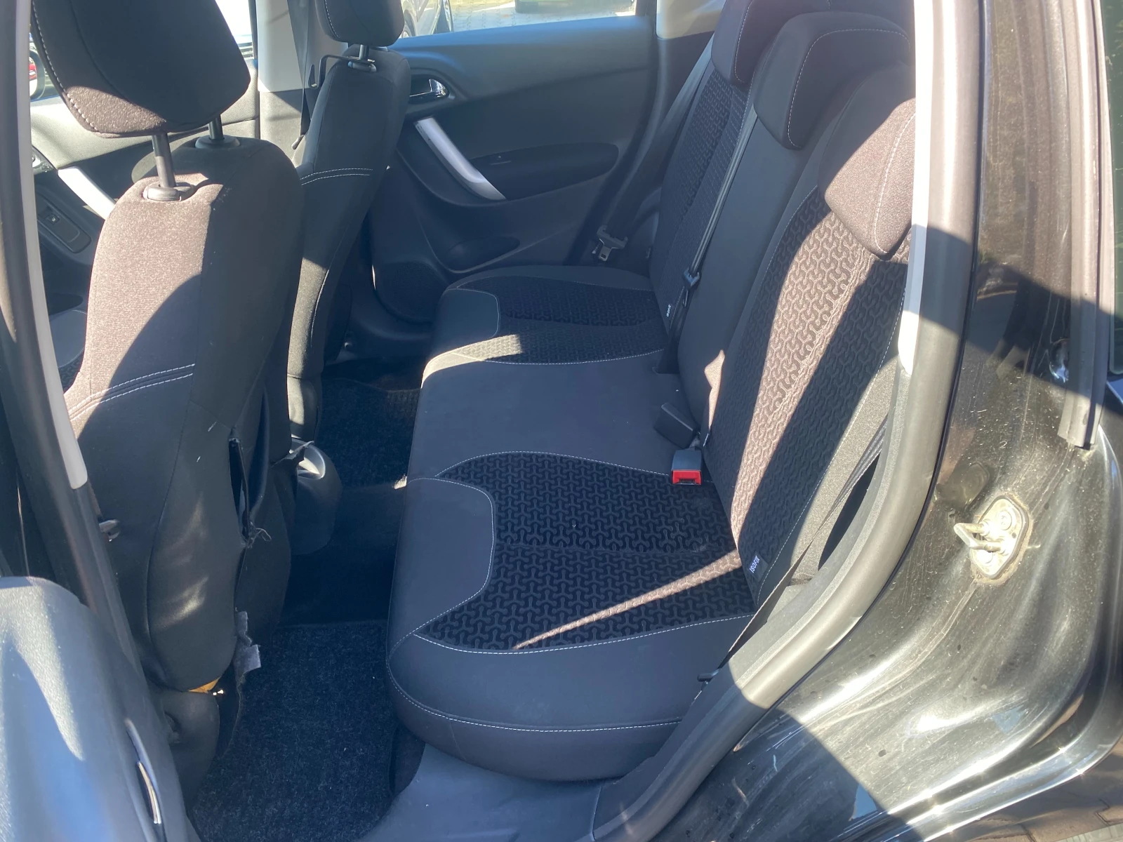 Citroen C3 1.4i 75к.с | Mobile.bg — изображение 11