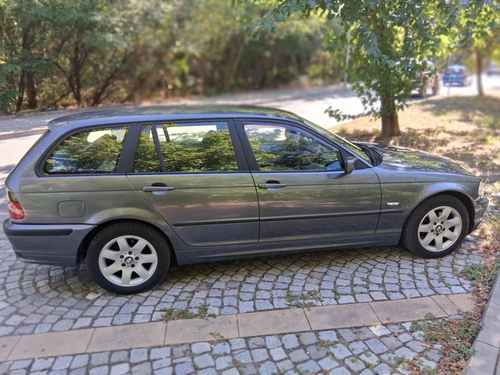 BMW 320 E46 touring - изображение 4