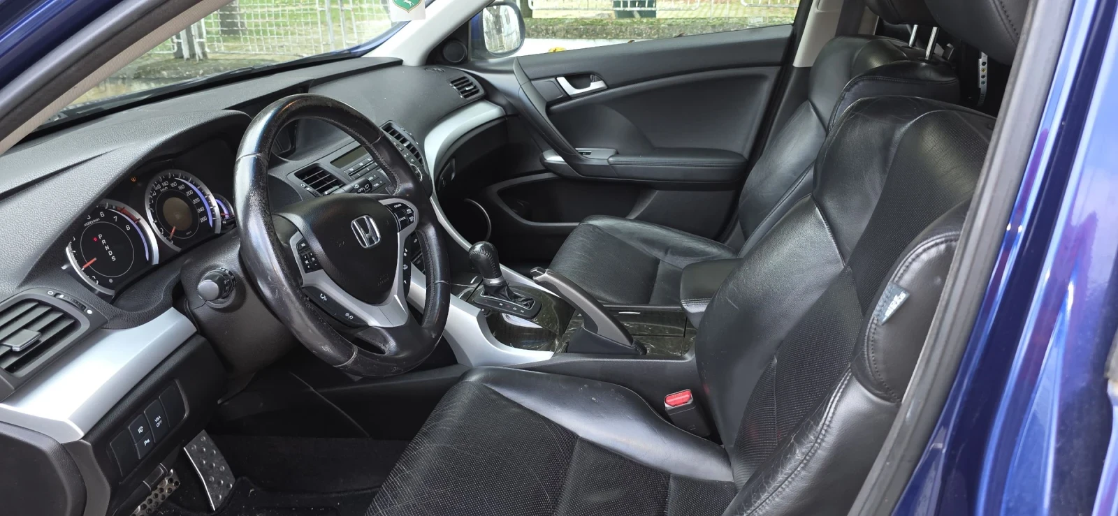 Honda Accord 2.0v-tec - изображение 9