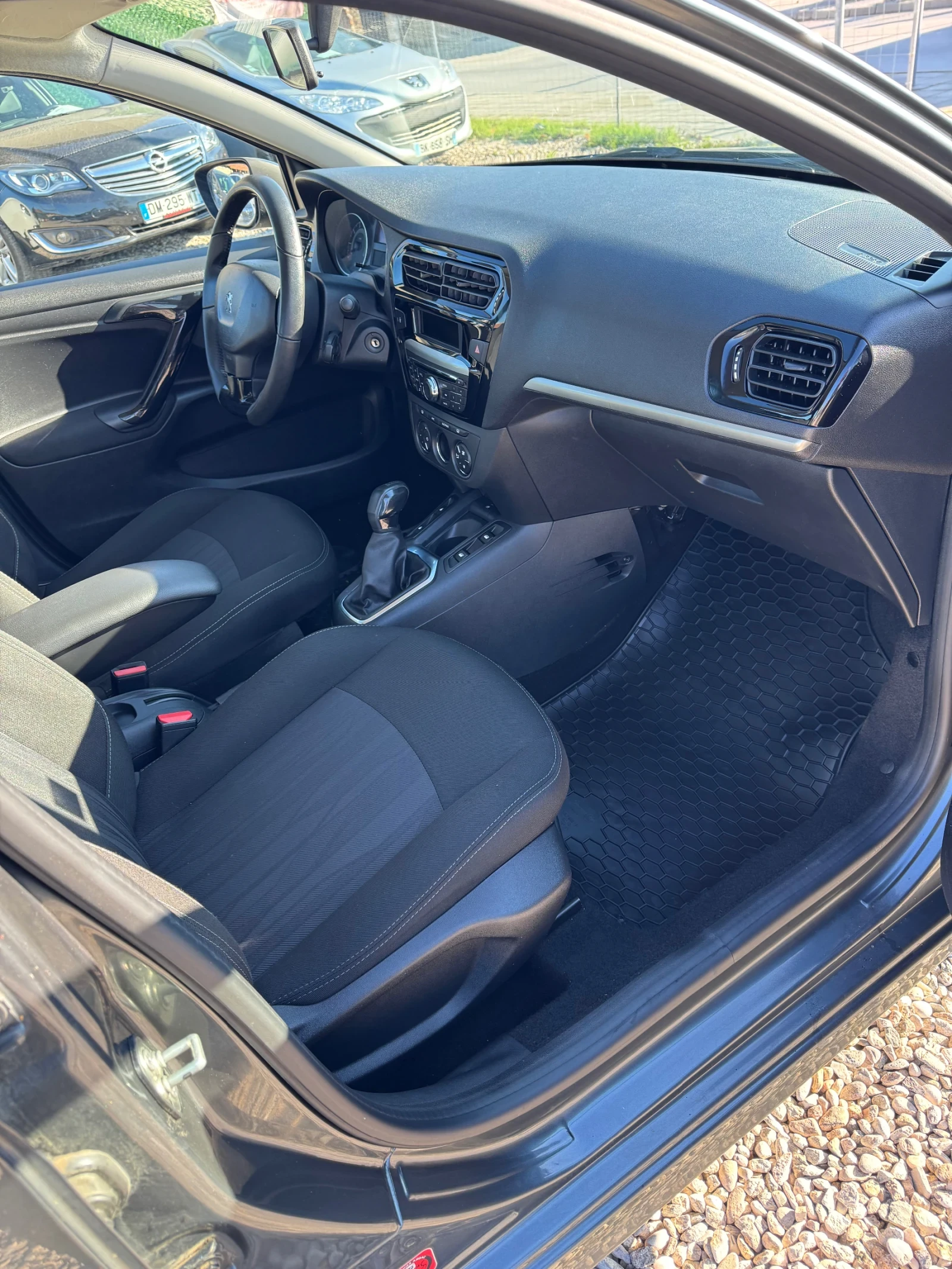 Peugeot 301 1.6HDi / Allure - изображение 9