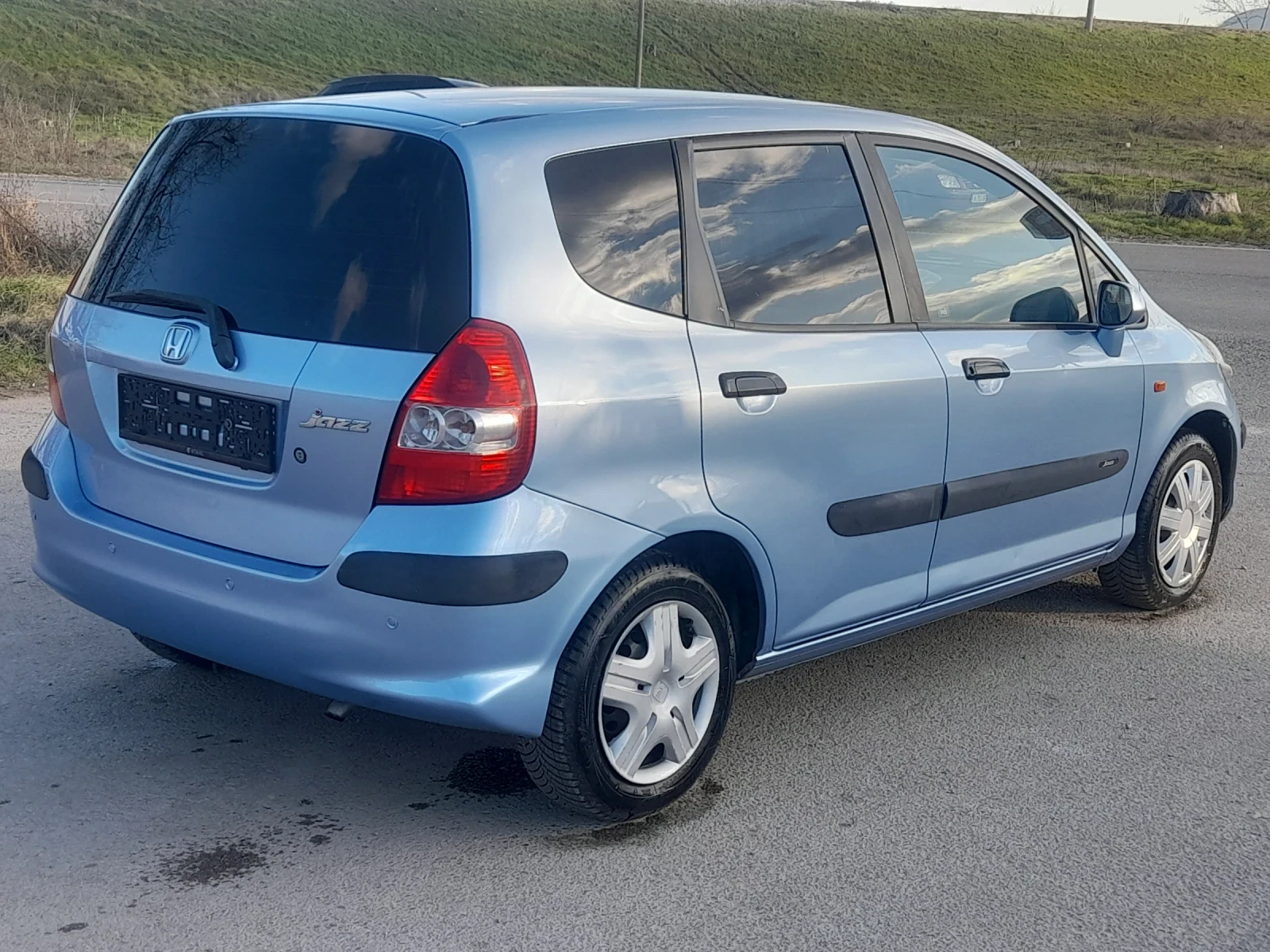 Honda Jazz Автоматик - изображение 3