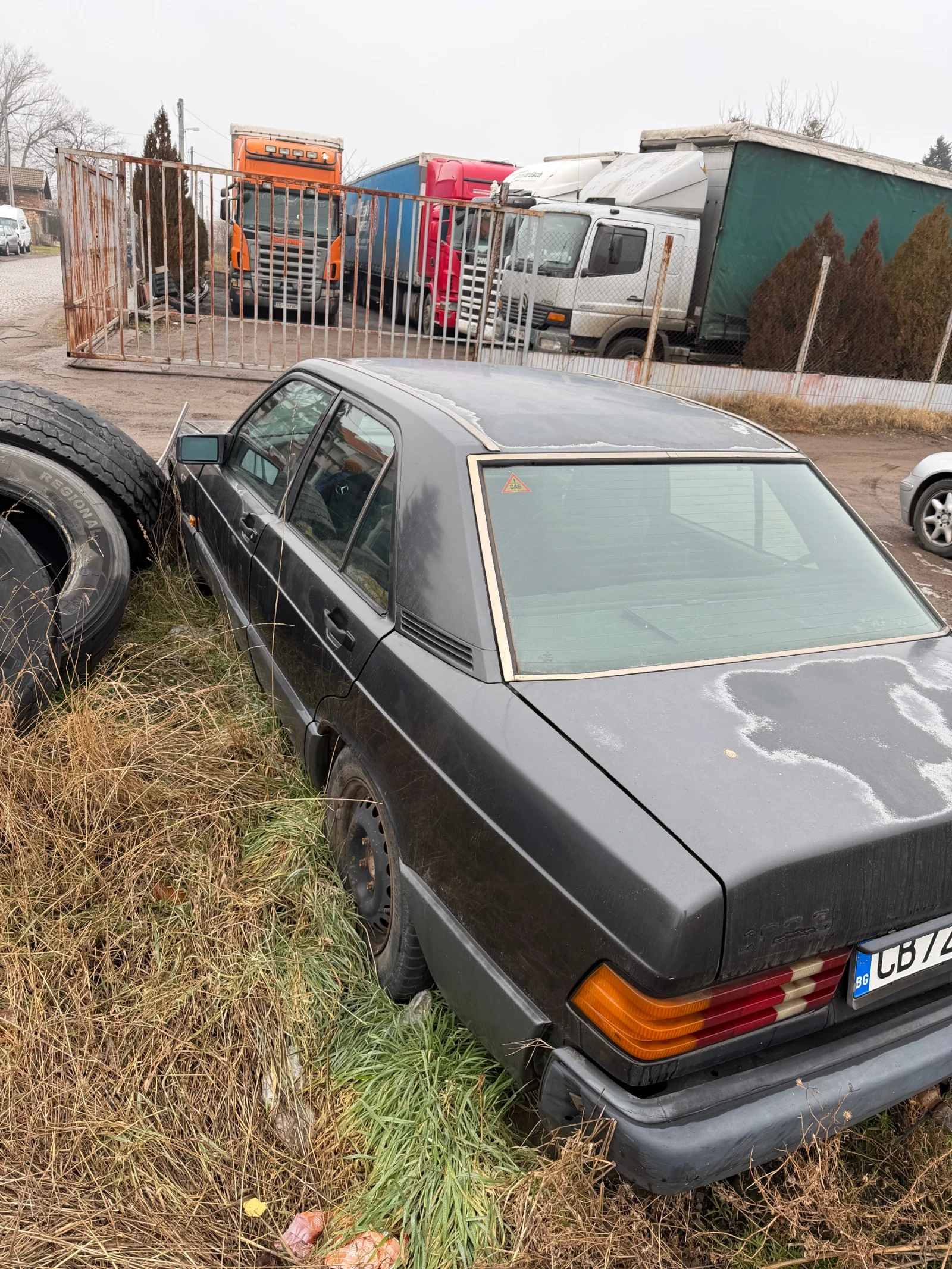 Mercedes-Benz 190 Mercedes-Benz 190E 2.0 бензин  - изображение 4