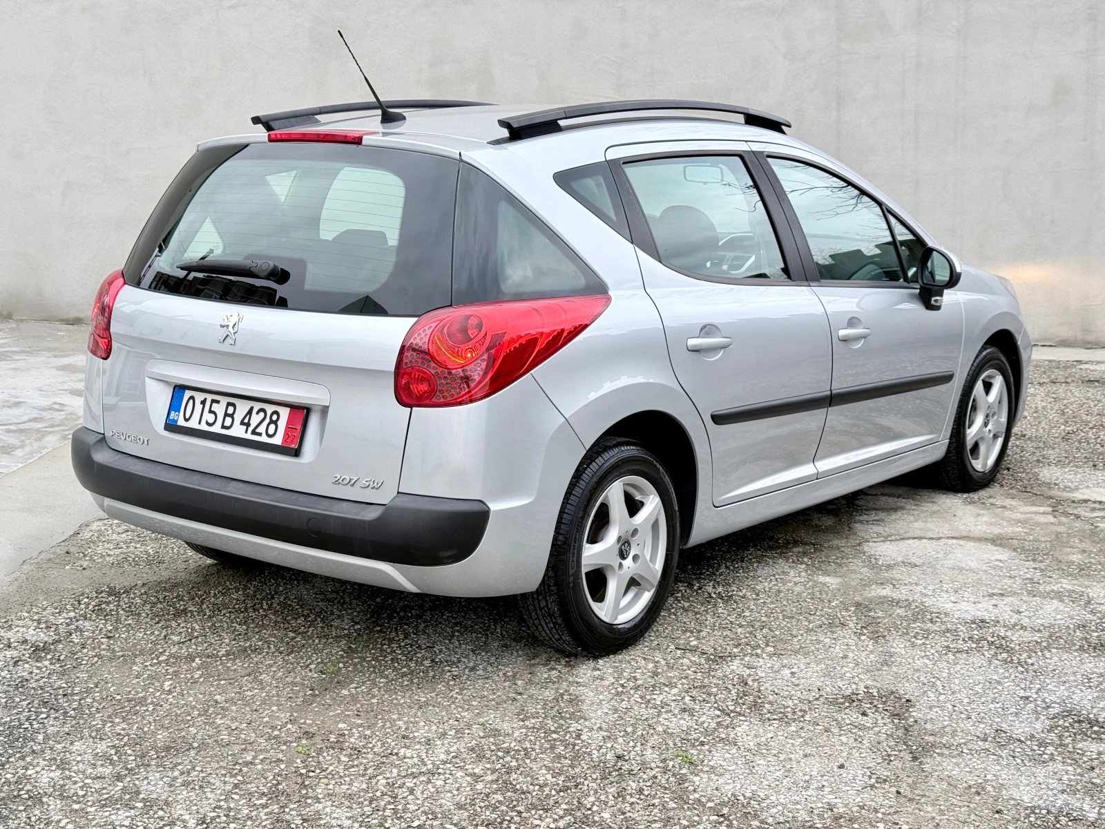 Peugeot 207 SW* 1.4i-75k.c.Euro4* Италия* Лизинг*  - изображение 4