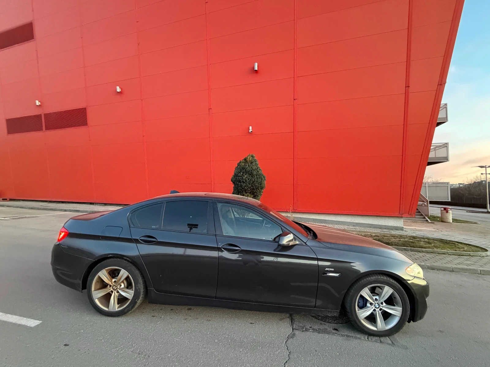 BMW 530 Обдухване* Подгрев* Автоматик, снимка 4 - Автомобили и джипове - 53801880