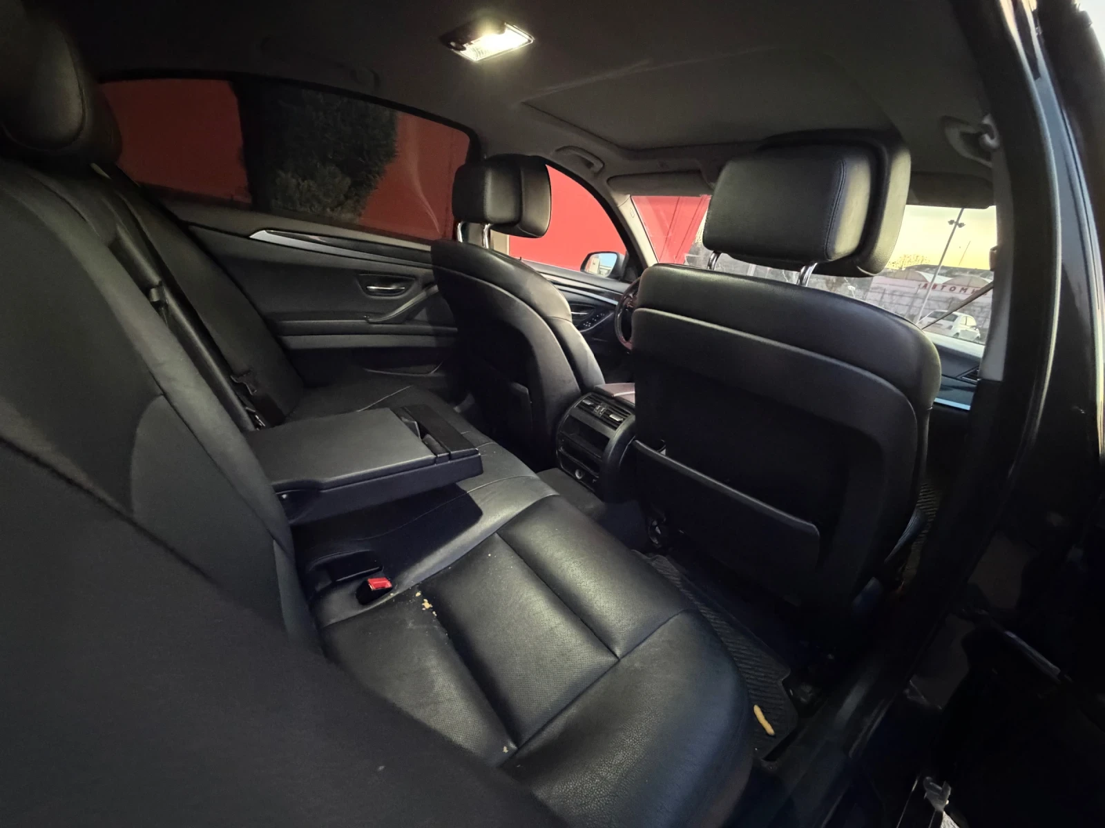 BMW 530 Обдухване* Подгрев* Автоматик, снимка 7 - Автомобили и джипове - 53801880