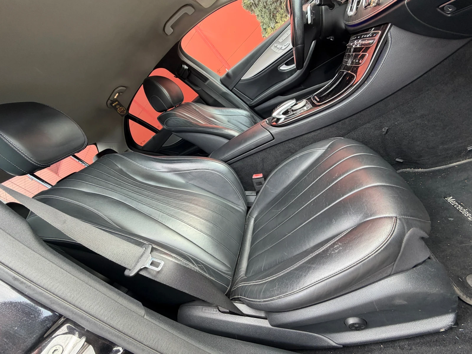 Mercedes-Benz E 350 БАРТЕР* 9G* Airmatic, снимка 11 - Автомобили и джипове - 53801880