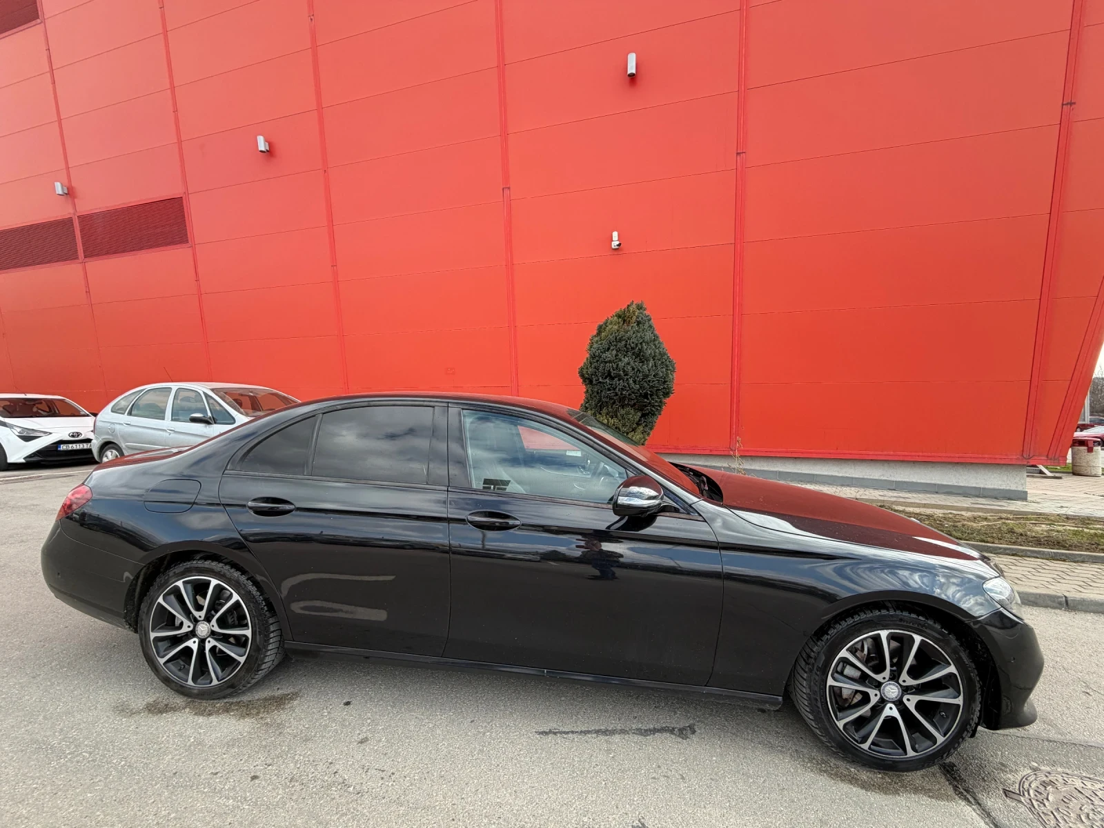 Mercedes-Benz E 350 БАРТЕР* 9G* Airmatic, снимка 3 - Автомобили и джипове - 53801880