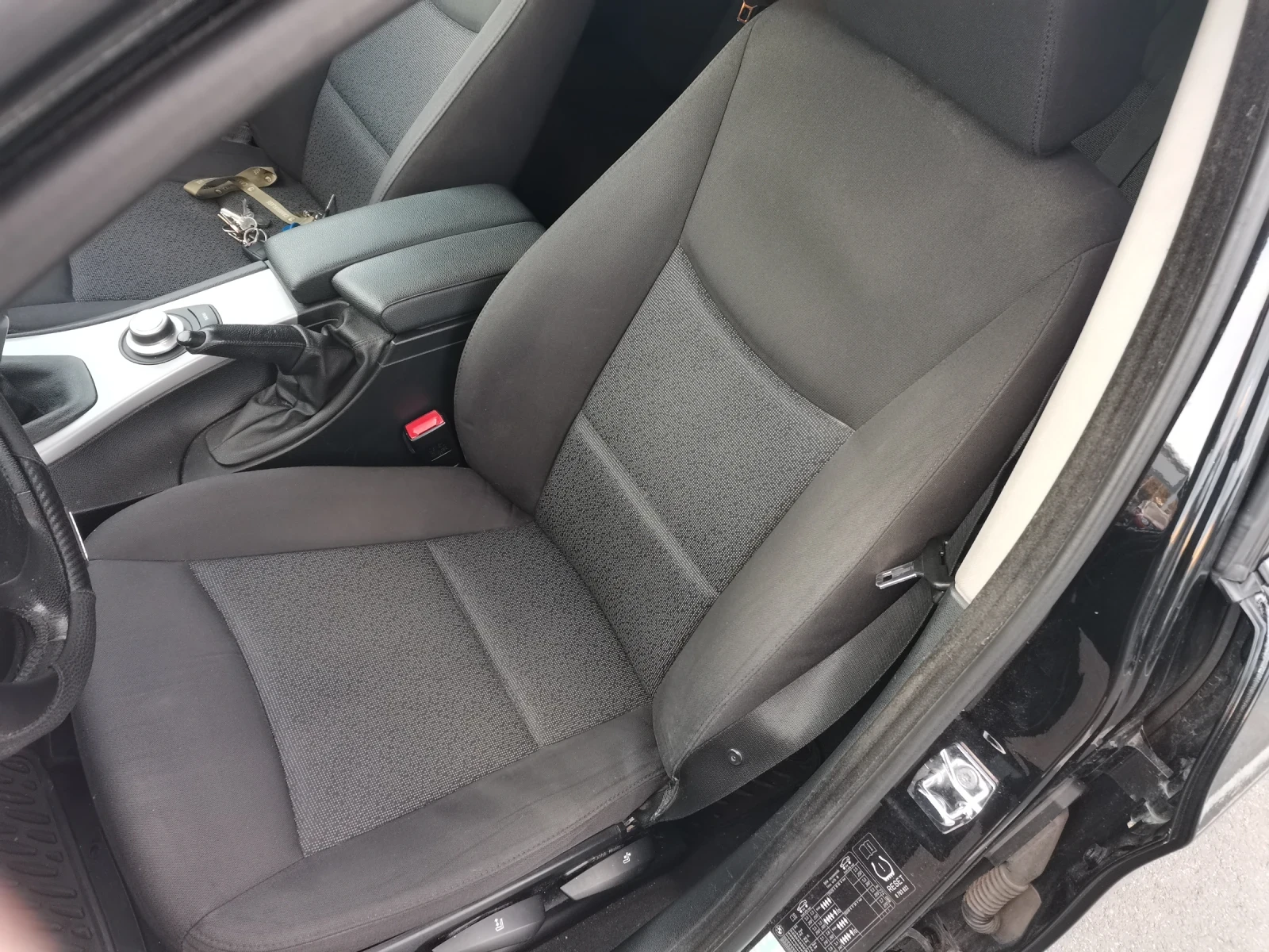 BMW 318, снимка 14 - Автомобили и джипове - 53841384