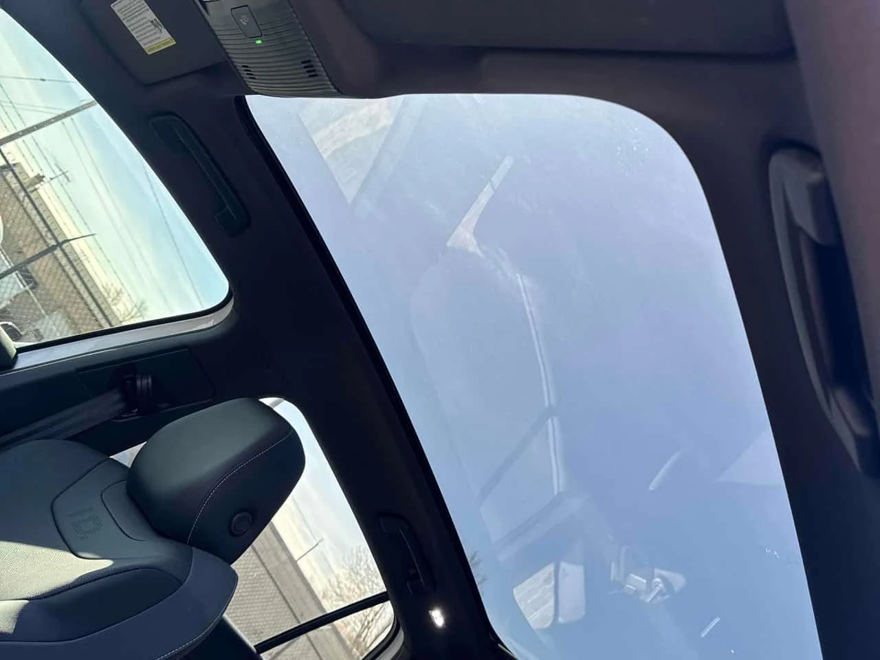 VW ID.4  S | PANORAMA| CARFAX , снимка 7 - Автомобили и джипове - 53894667