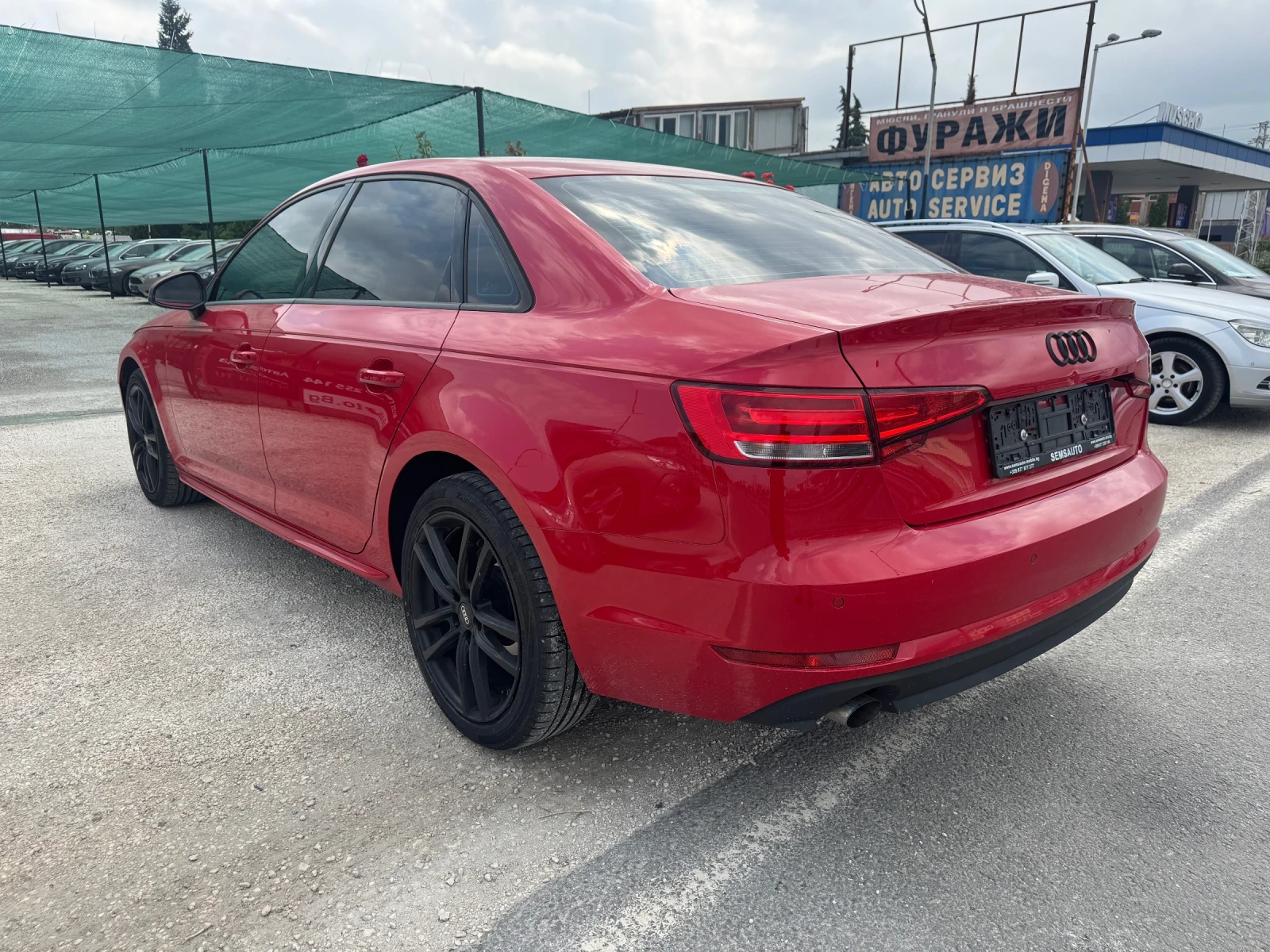 Audi A4 1.4 TFSI 150кс* S-Tronic * Led * Matrix* Carplay , снимка 6 - Автомобили и джипове - 54455501