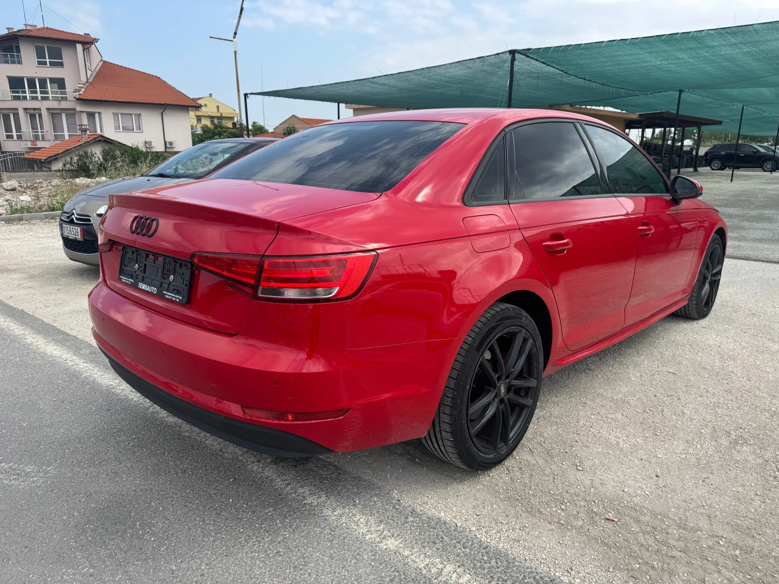Audi A4 1.4 TFSI 150кс* S-Tronic * Led * Matrix* Carplay , снимка 5 - Автомобили и джипове - 54455501