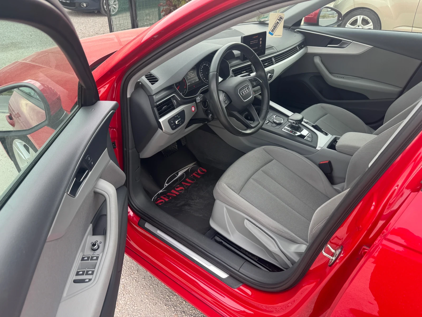 Audi A4 1.4 TFSI 150кс* S-Tronic * Led * Matrix* Carplay , снимка 8 - Автомобили и джипове - 54455501