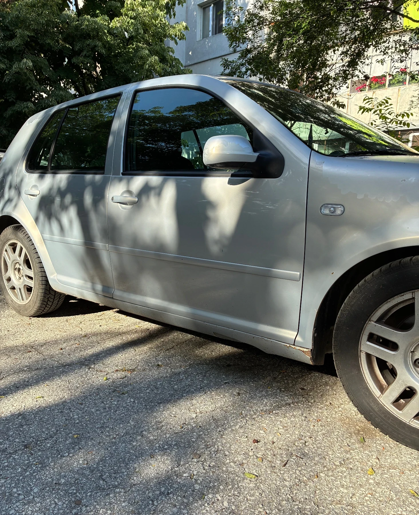 VW Golf 1.8T 150hp, снимка 6 - Автомобили и джипове - 54670597