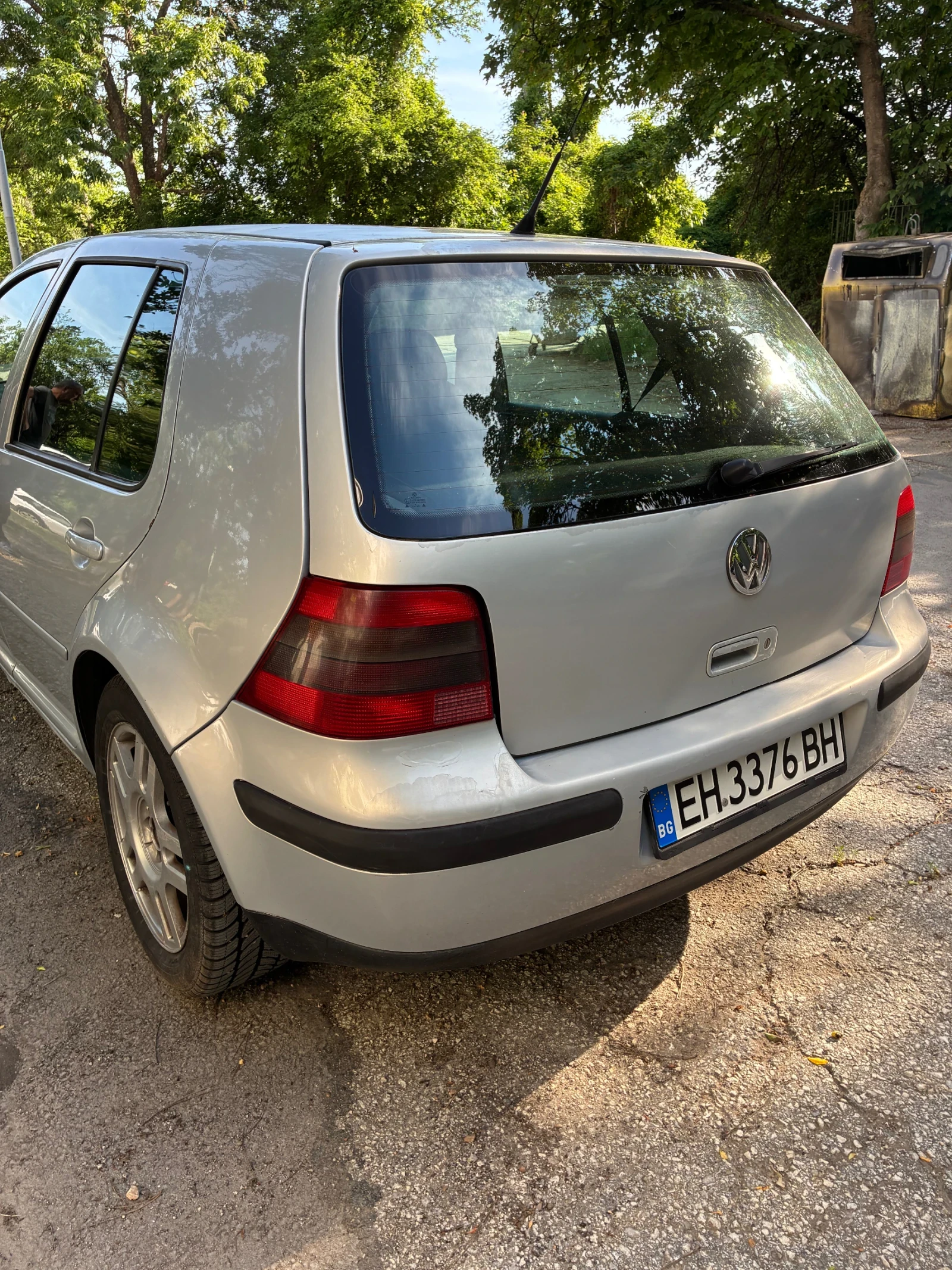 VW Golf 1.8T 150hp, снимка 8 - Автомобили и джипове - 54670597