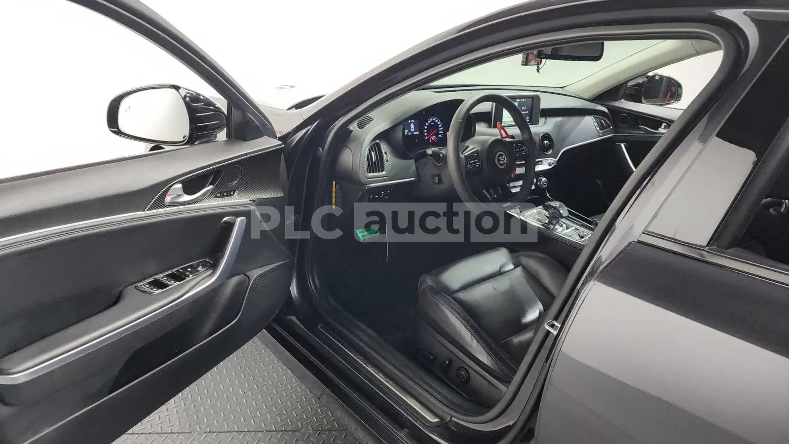 Kia Stinger !!!FULL SPECIAL!!!, снимка 10 - Автомобили и джипове - 54881704