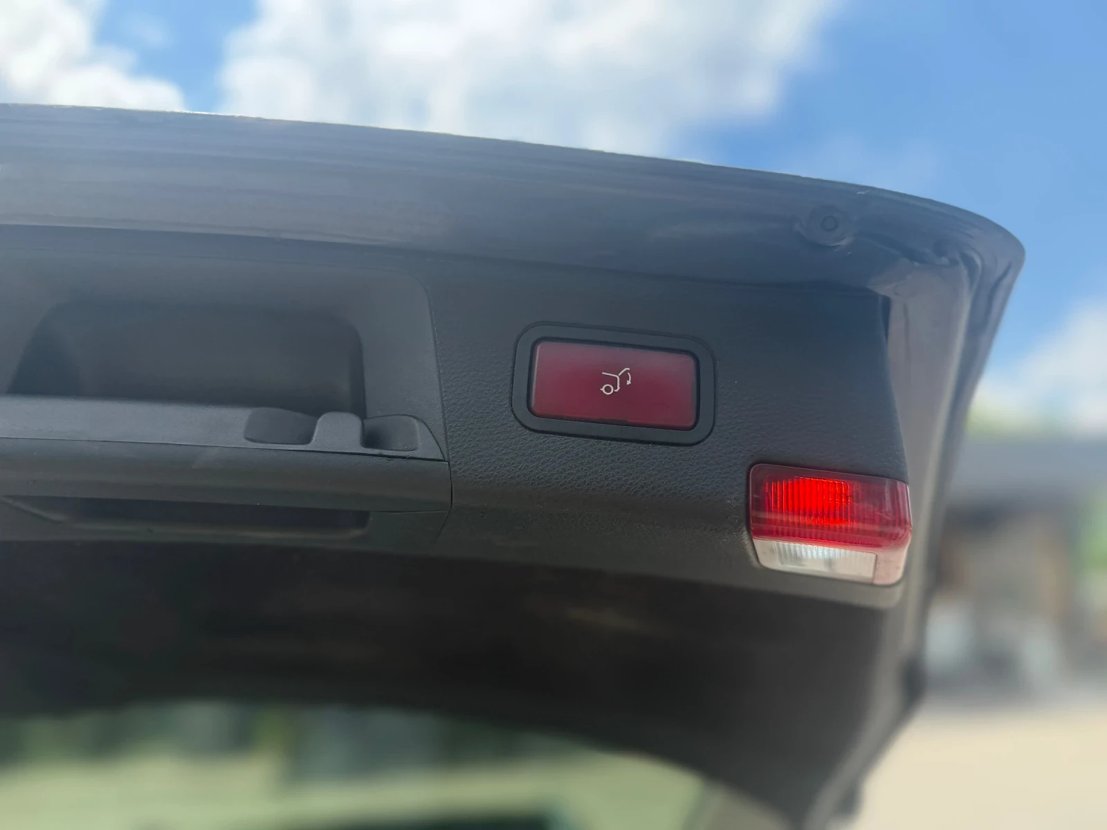 Mercedes-Benz C 220, снимка 14 - Автомобили и джипове - 54999525