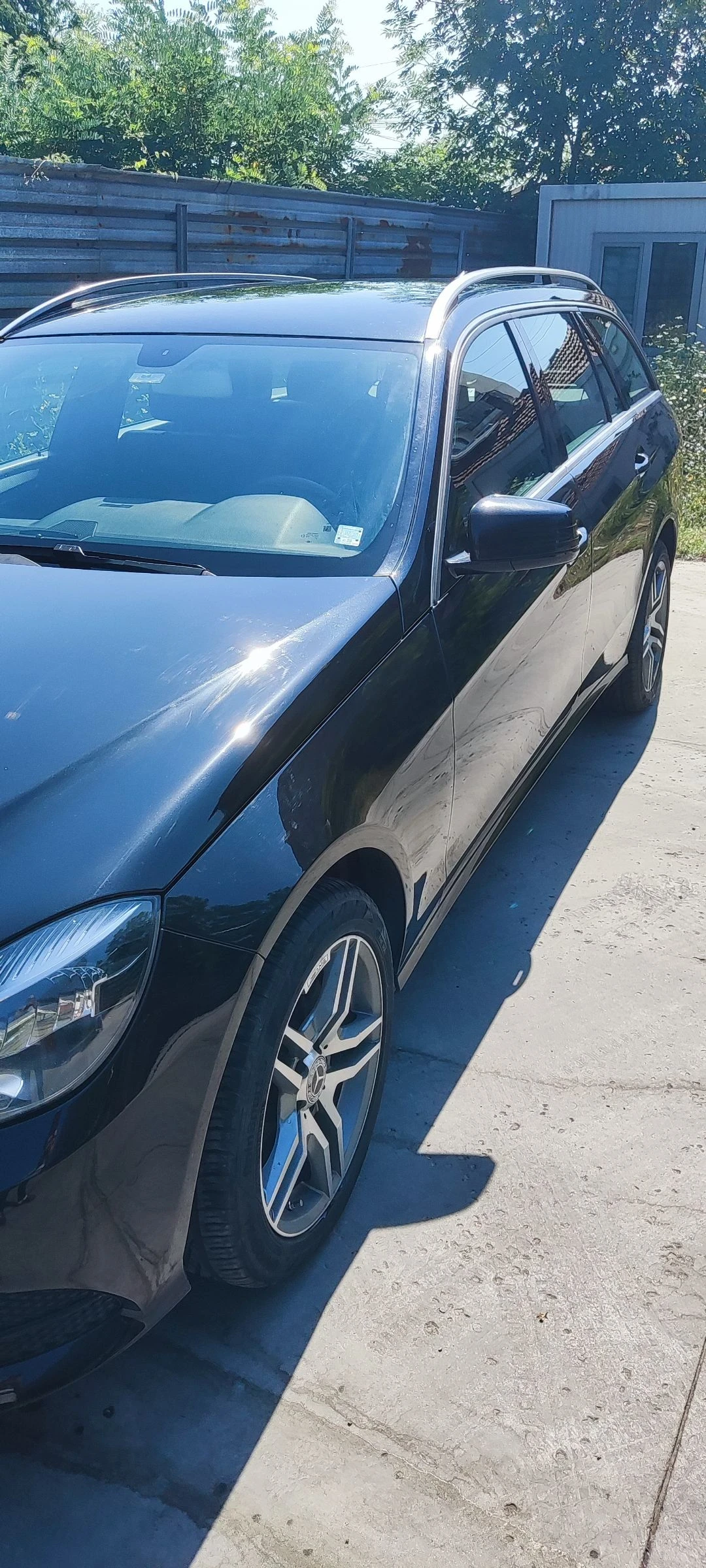 Mercedes-Benz E 220, снимка 6 - Автомобили и джипове - 55151559