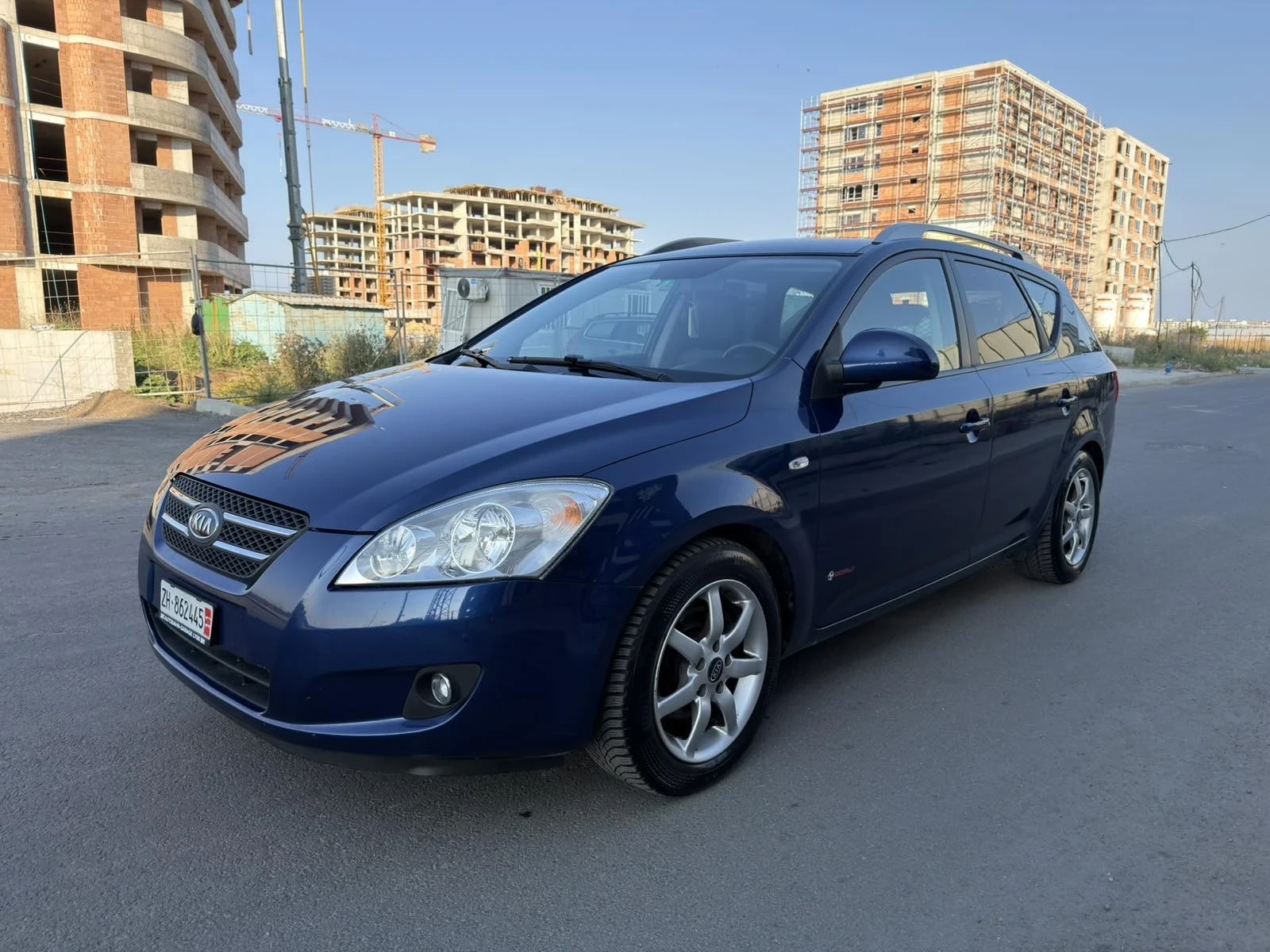Kia Ceed 2.0i Style, снимка 2 - Автомобили и джипове - 55365815